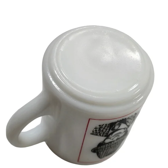 RARE Vintage Alabama Crimson Roll Tide Championship Milk Glass Coffee Mug - Picture 9 of 10